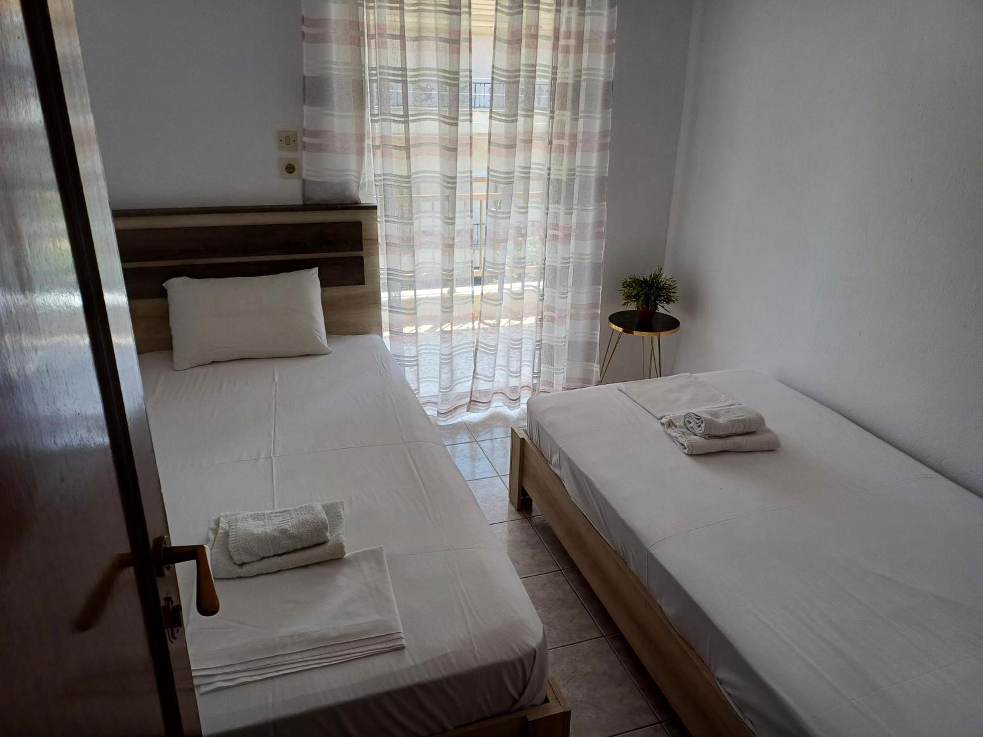 Μαρου Rooms Olympiakí Aktí المظهر الخارجي الصورة